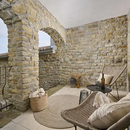 Stanzia Butori By Interhome *